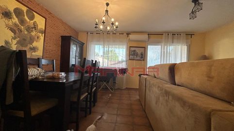 Foto 3 de Casa adosada en venta en Las Lomas, Seseña