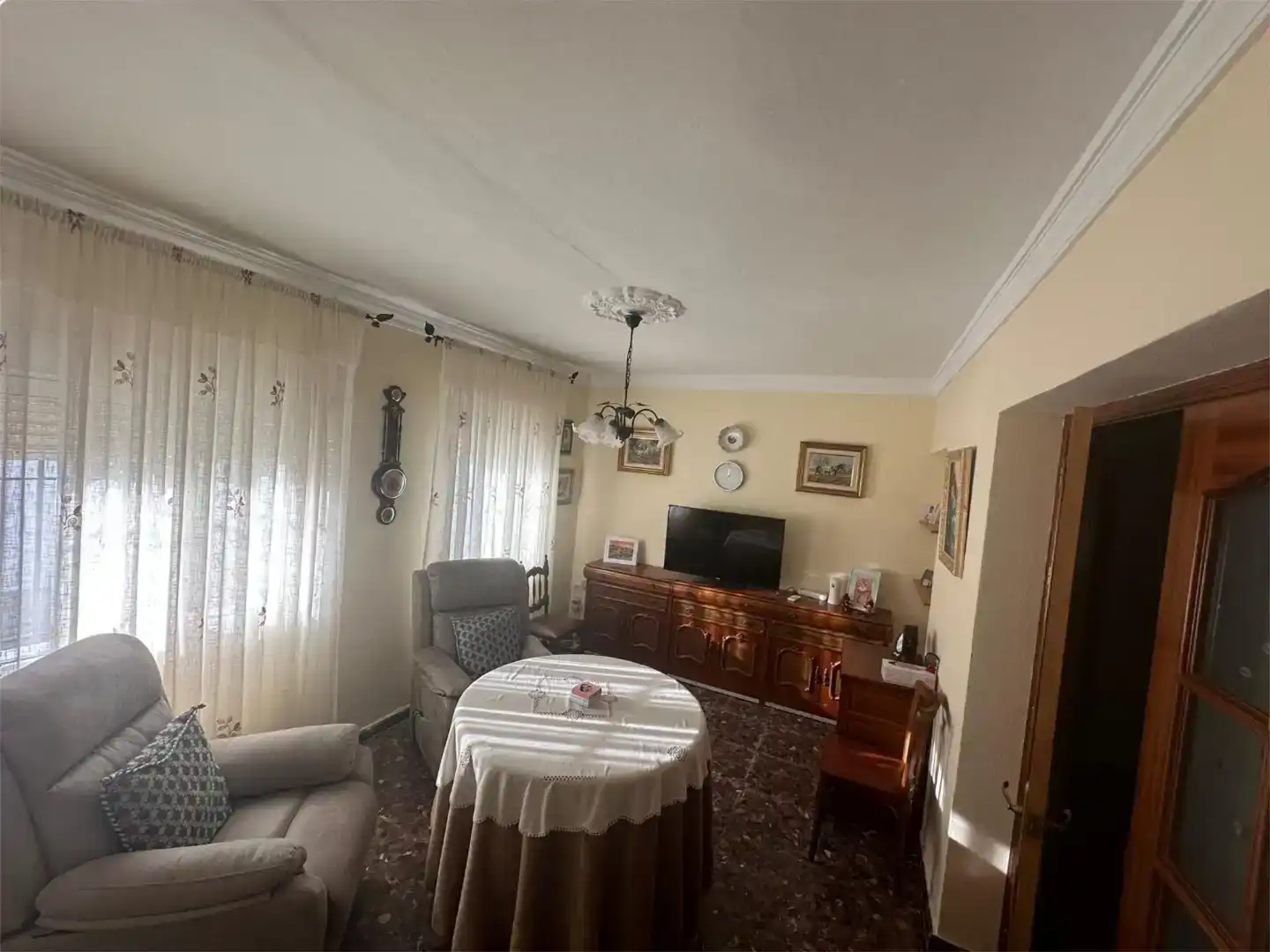Wohnzimmer von Erdgeschoss zum Verkauf in Antequera mit Klimaanlage