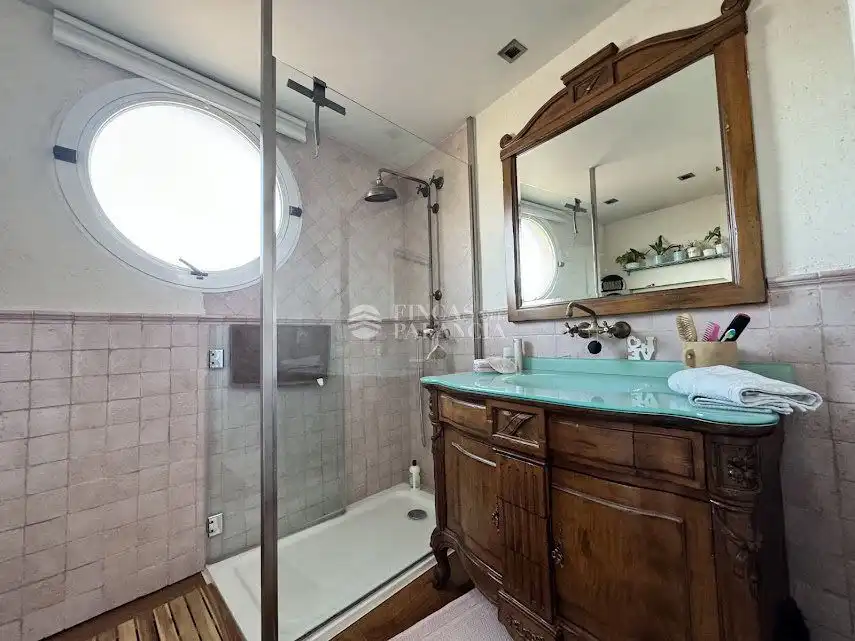 Bathroom of Attic for sale in Navajas  with Air Conditioner, Heating and Terrace