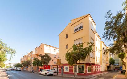 Vista exterior de Planta baixa en venda en  Almería Capital amb Traster i Moblat