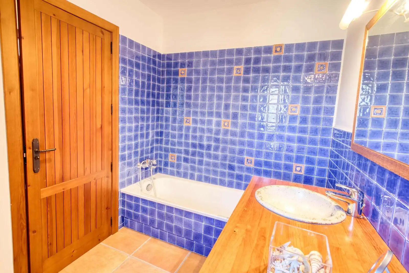 Bathroom of Houses for sale in Castalla  with Heating, Private garden and Terrace
