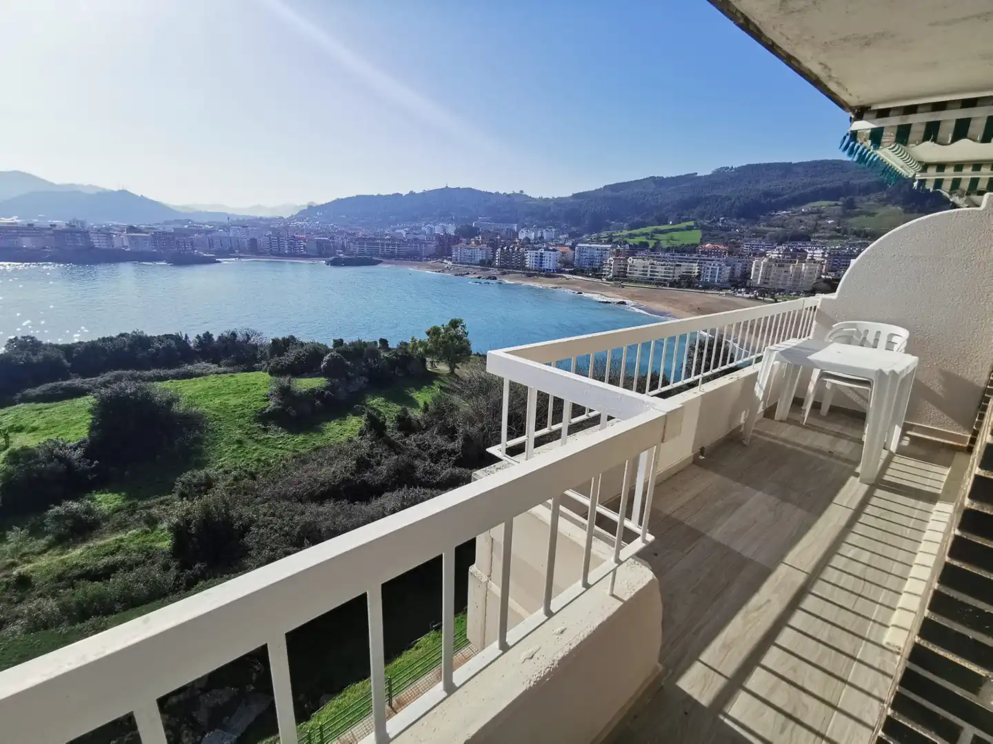 Habitación de Piso en venta en Castro-Urdiales con Calefacción, Terraza y Amueblado