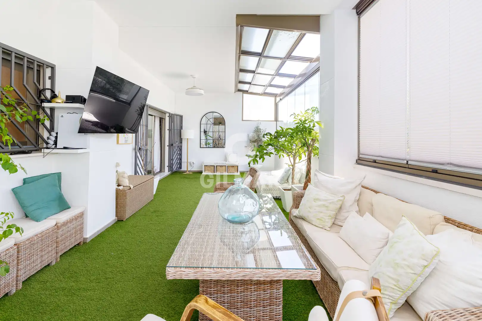 Terraza de Piso en venta en Torremolinos con Calefacción, Jardín privado y Trastero