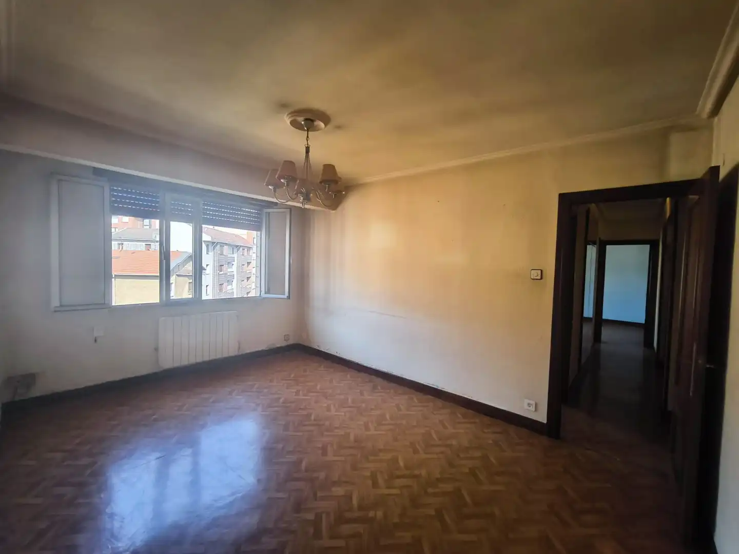Sala d'estar de Pis en venda en Portugalete amb Calefacció
