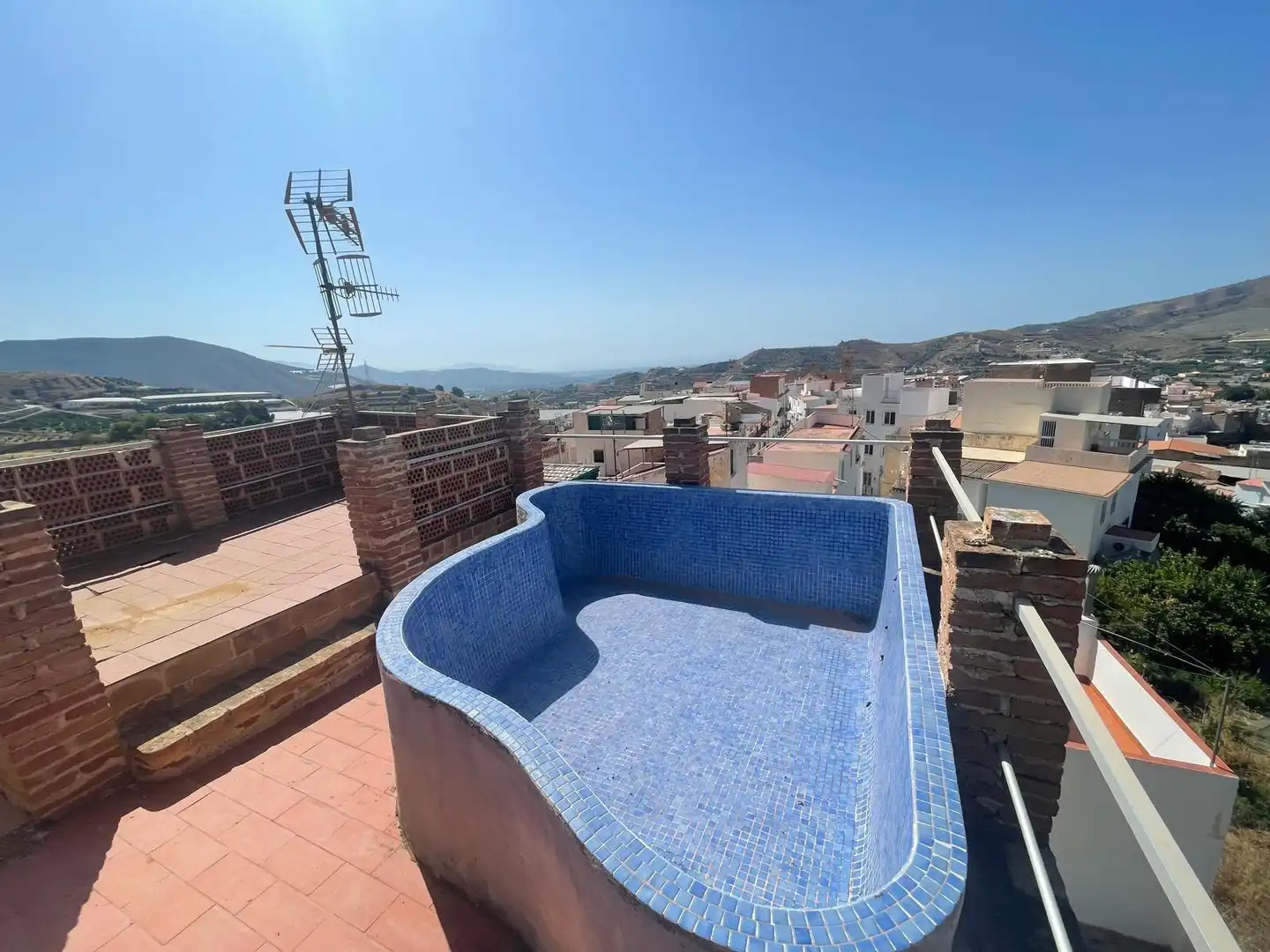 House with pool for sale in Molvízar, imagen 3