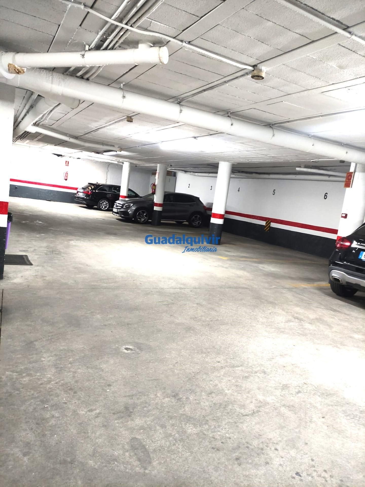 Parking de Garaje de alquiler en  Sevilla Capital