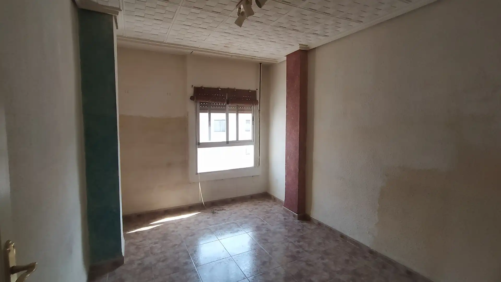 Habitación de Piso en venta en Valencia con Aire acondicionado y Balcón