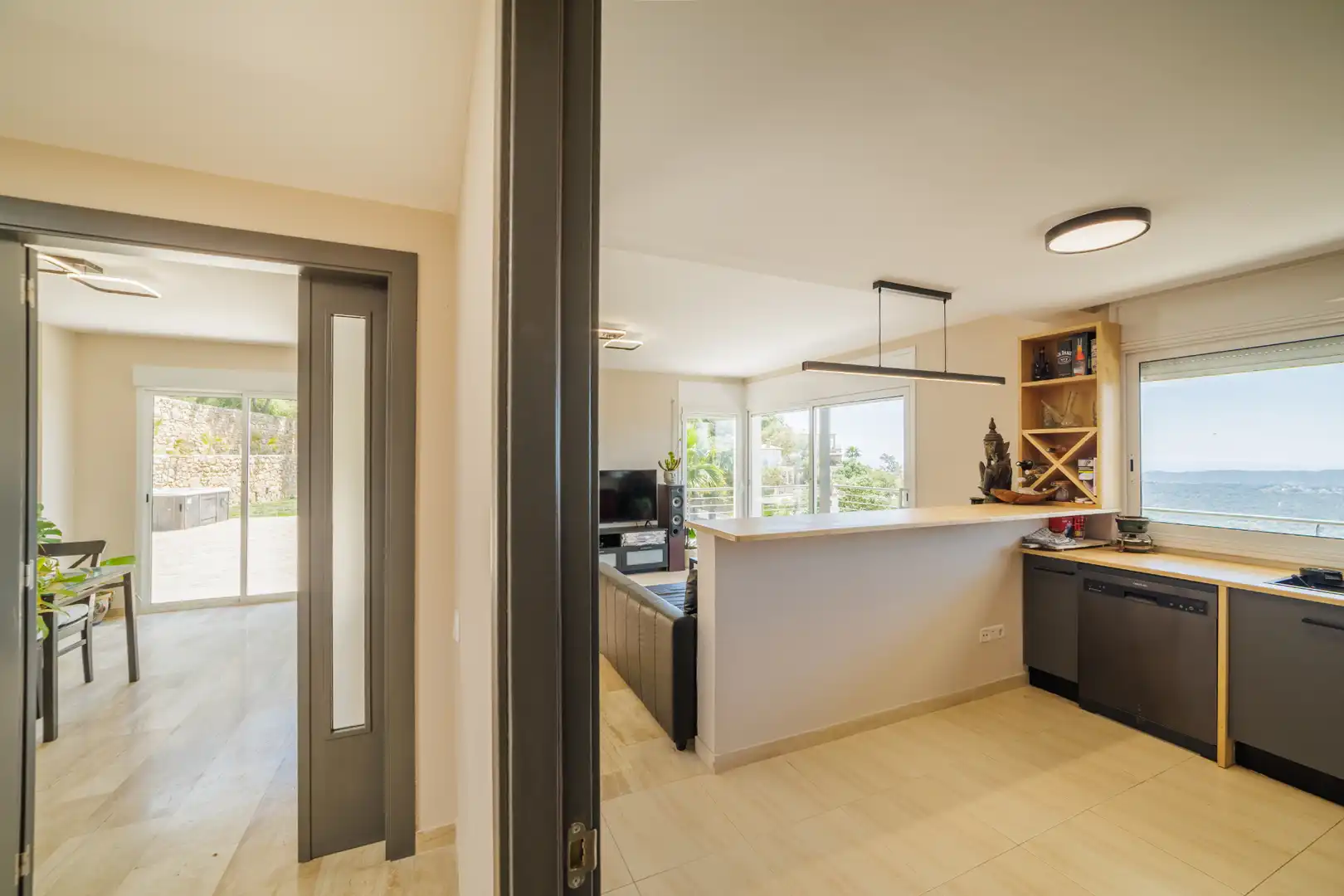Cuina de Casa o xalet en venda en Santa Cristina d'Aro amb Aire condicionat, Jardí privat i Parquet