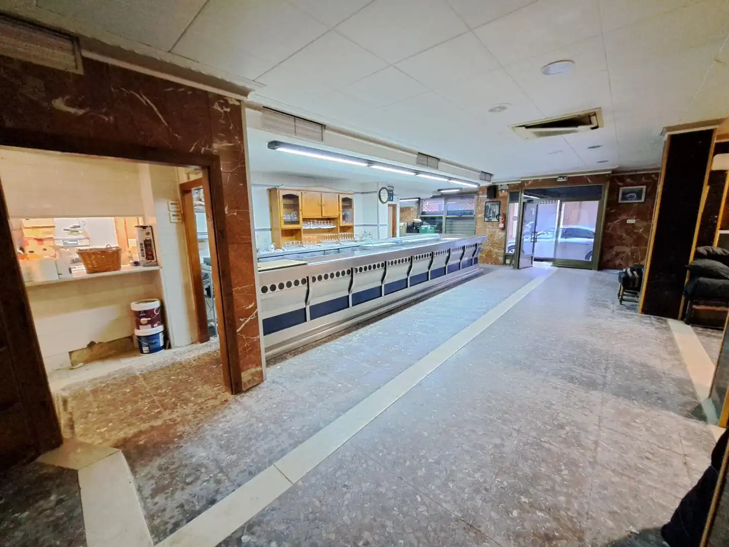 Business premises for sale in Casc Urbà, imagen 4