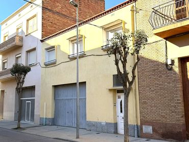 Haus mit Garten zum Verkauf in Carrer de Girona 58