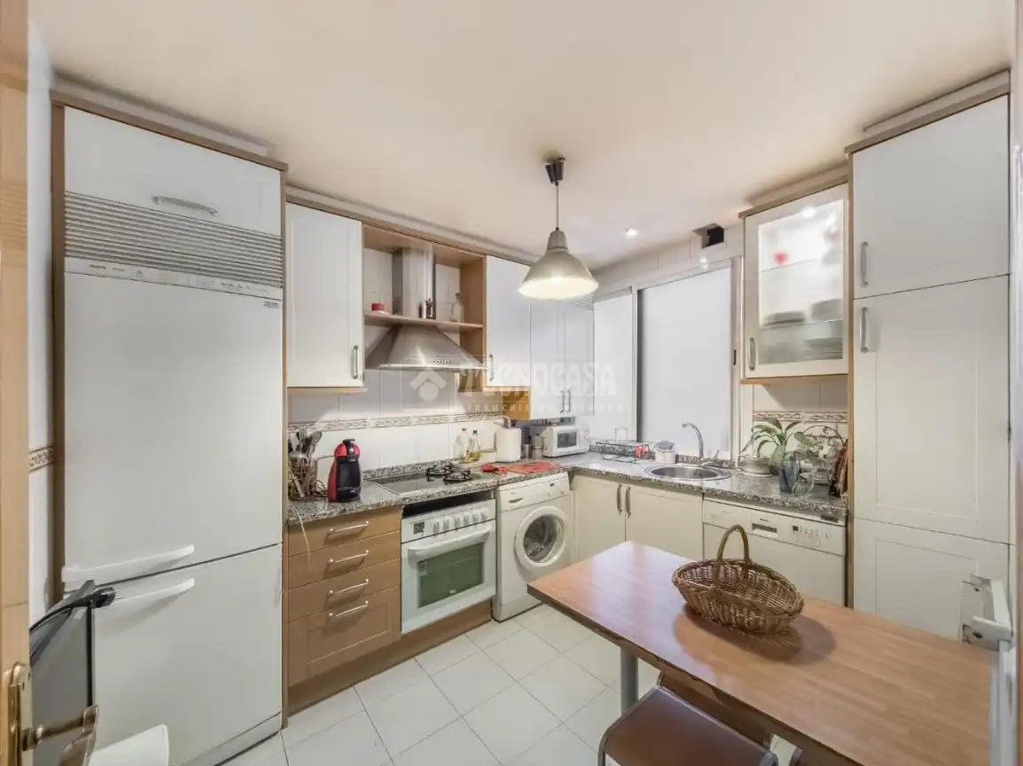 Cocina de Piso en venta en Madrid