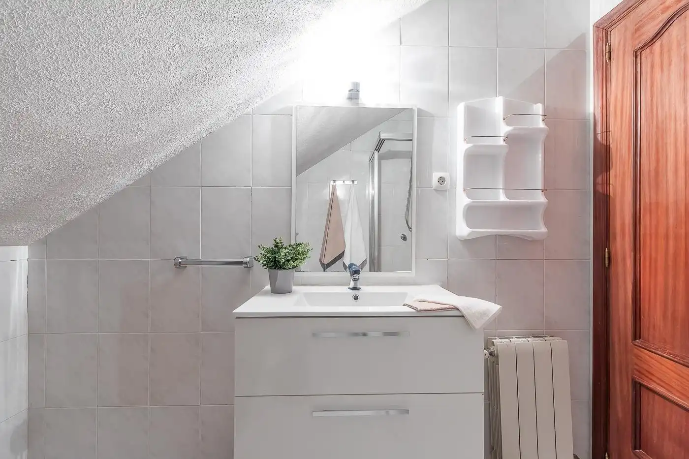 Baño de Casa o chalet en venta en San Lorenzo de El Escorial con Calefacción, Alarma y Piscina comunitaria