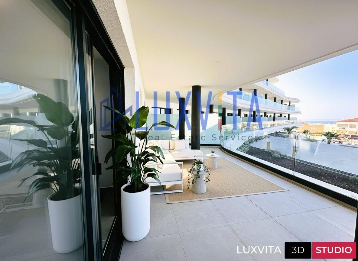 Terrassa de Apartament en venda en Adeje amb Terrassa, Traster i Piscina comunitària