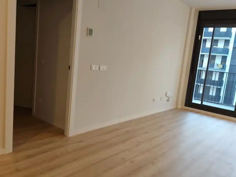 Flat for rent in Torre-roja-Campreciós