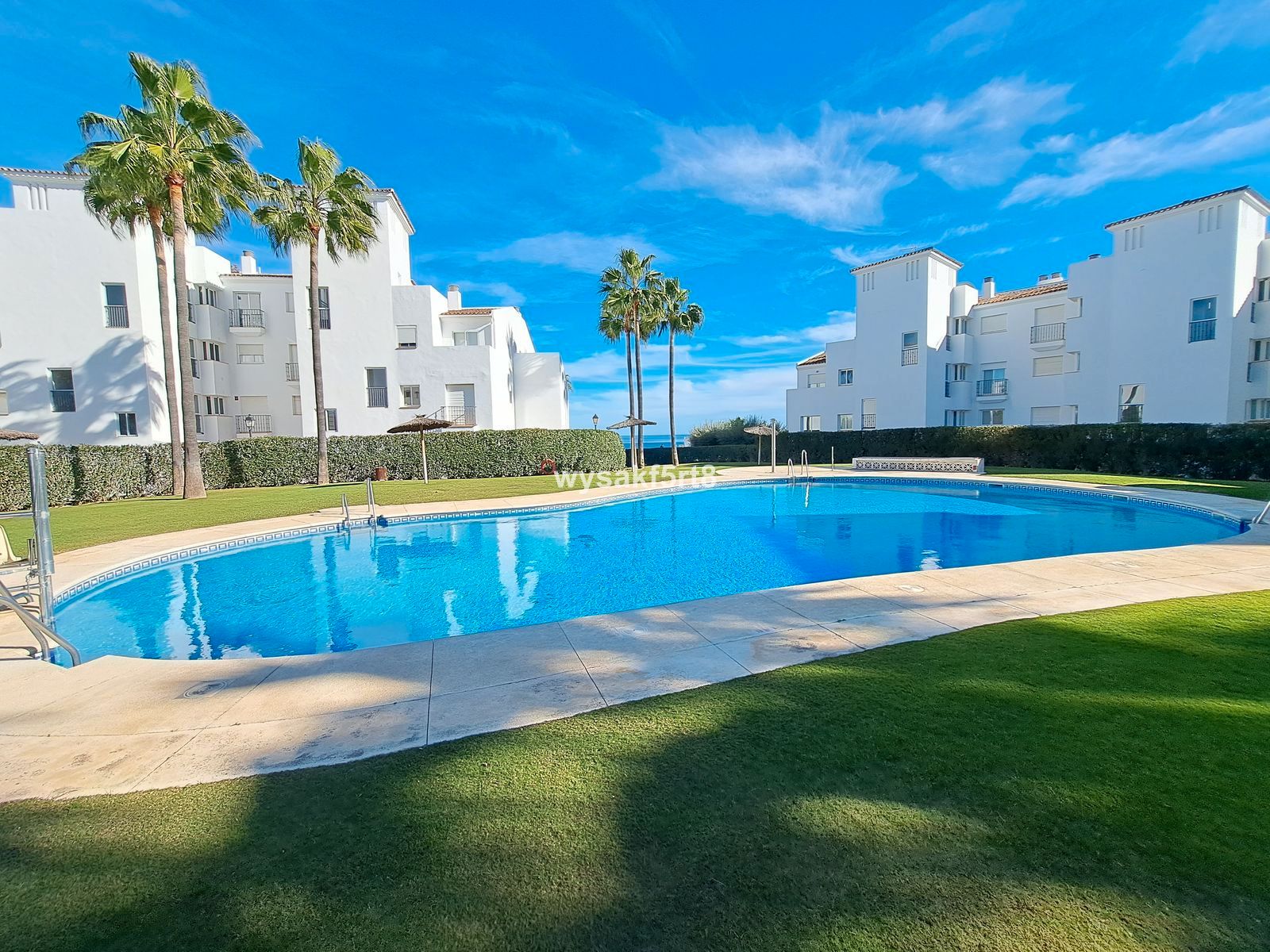 Exterior view of Flat for sale in Manilva  with Air Conditioner, Terrace and Furnished