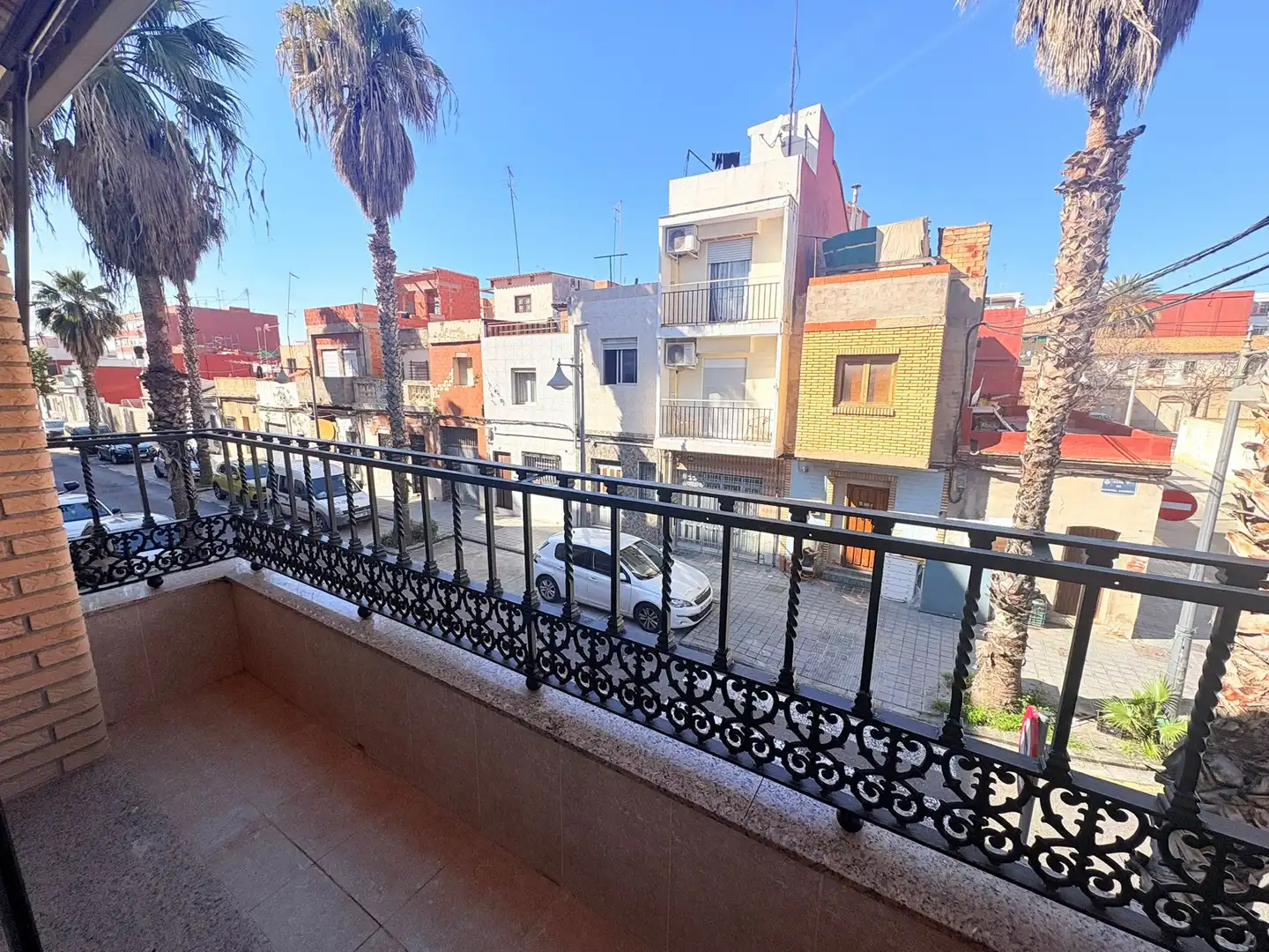 Vista exterior de Casa o chalet en venta en Valencia con Calefacción, Terraza y Balcón
