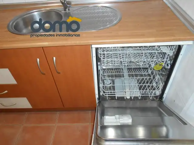 Flat for rent in Calle Emilia Pardo Bazán, Joaquina Eguaras