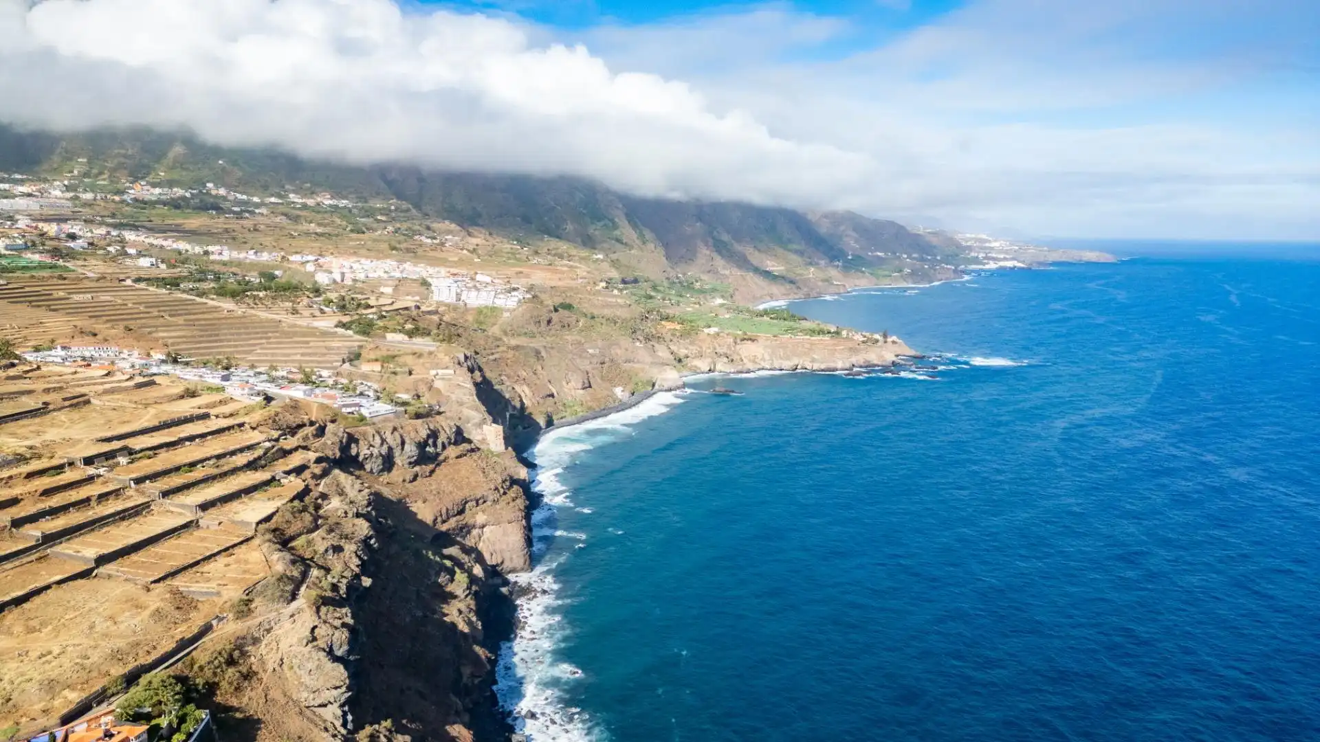 Vista exterior de Apartamento en venta en Los Realejos