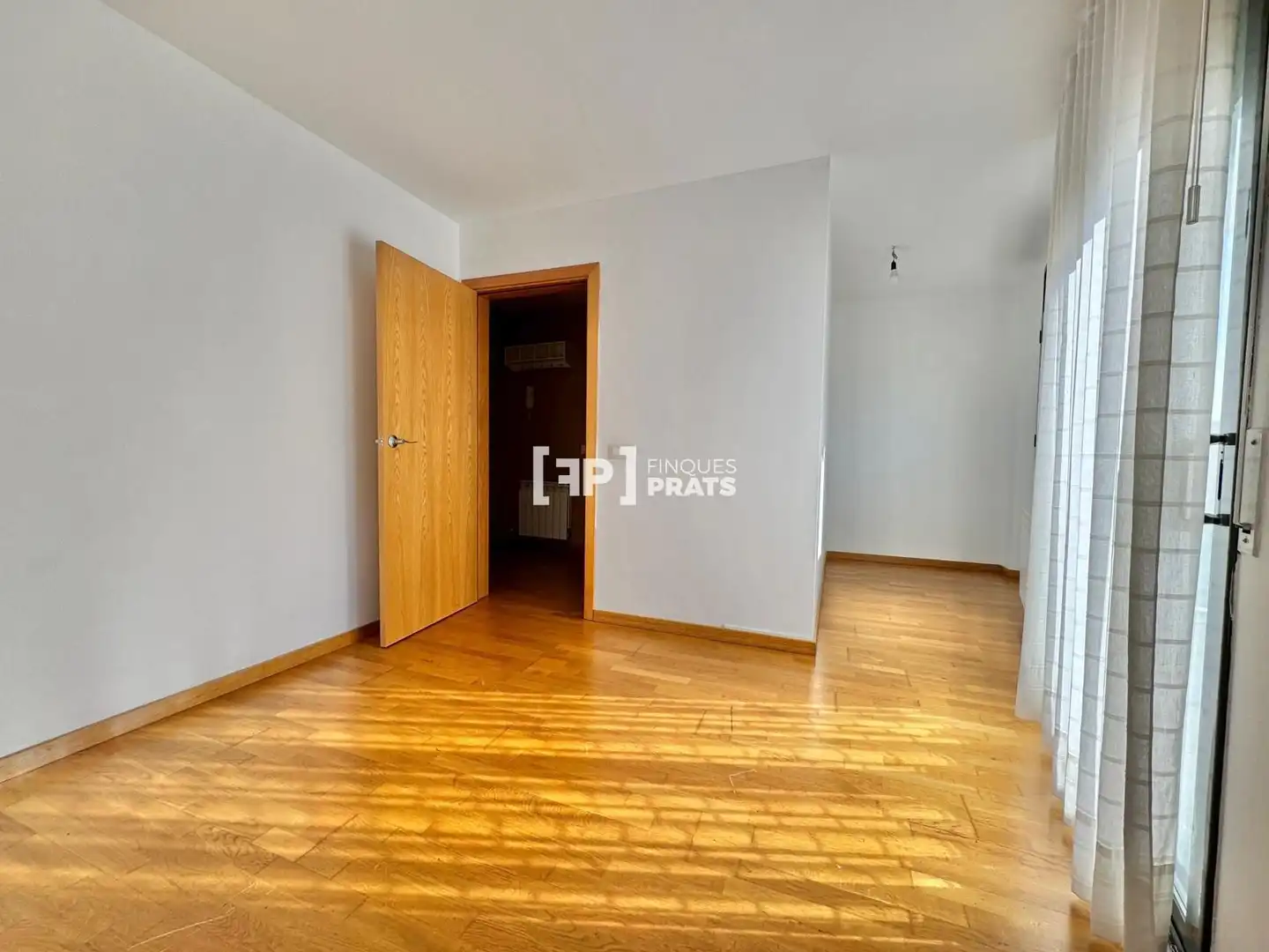 Bedroom of Attic for sale in Rosselló  with Air Conditioner, Heating and Terrace
