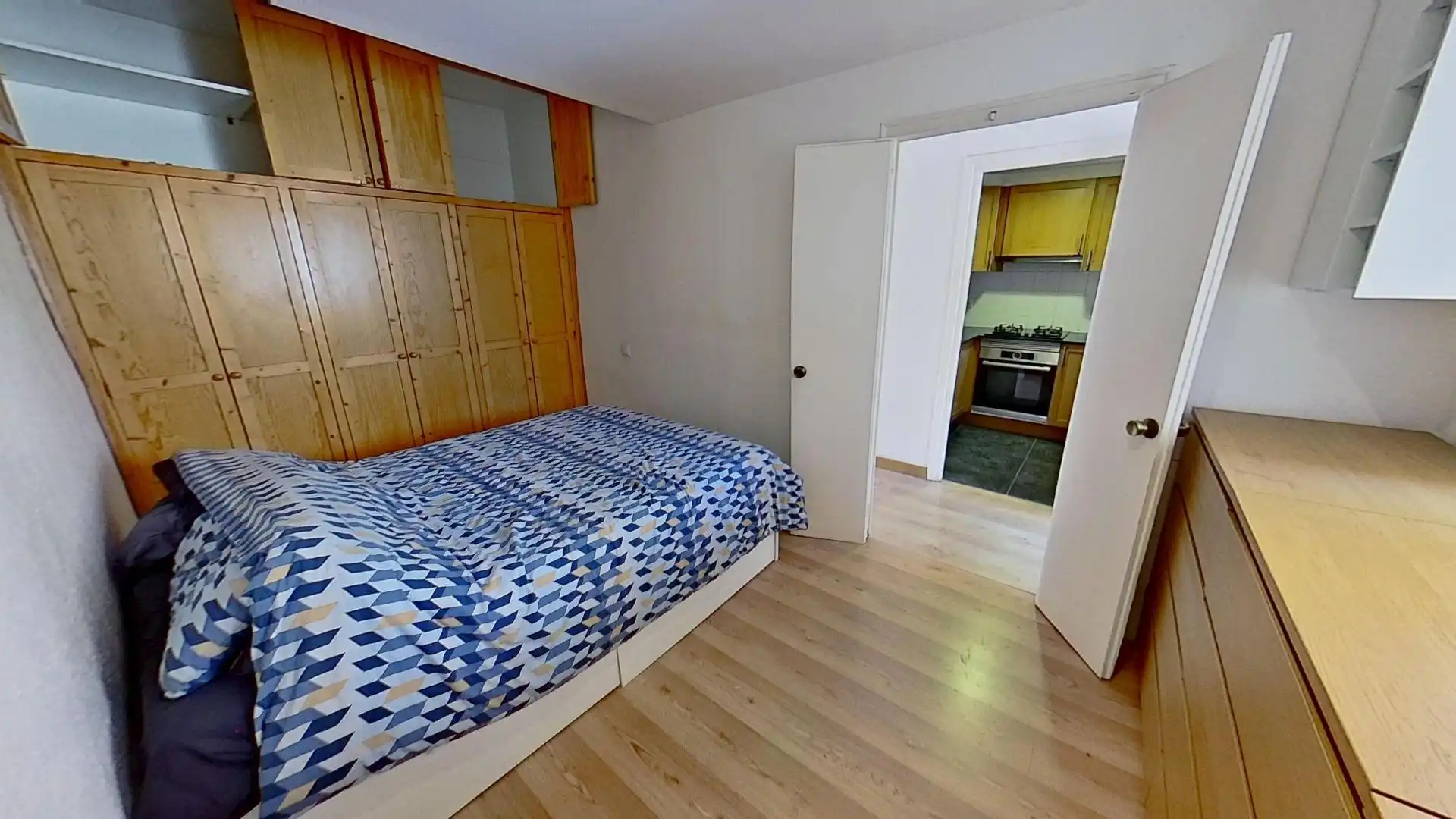Dormitori de Àtic en venda en Barcelona amb Parquet i Terrassa