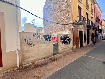 Terreny residencial en venda a Centro Urbano