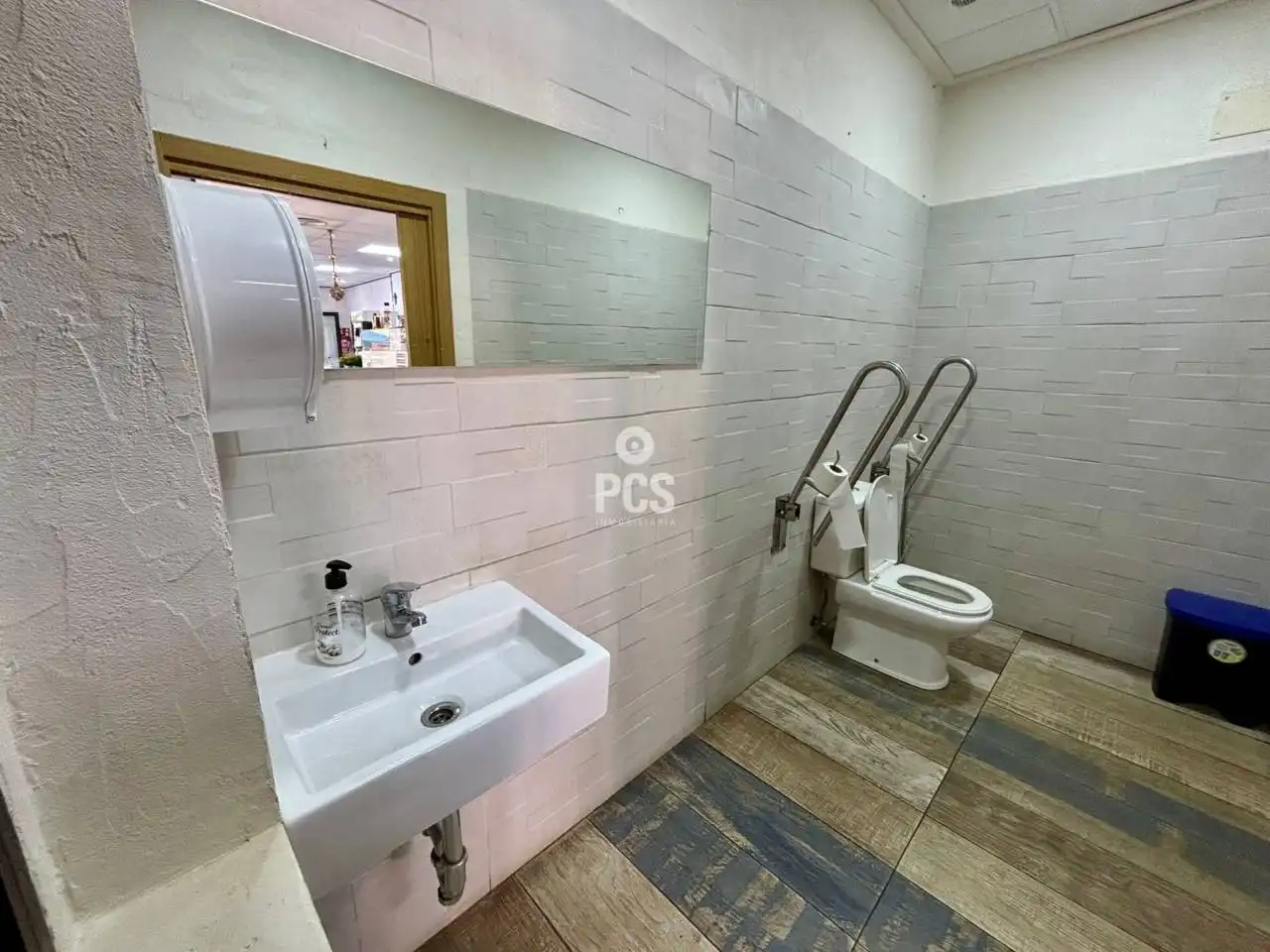 Bathroom of Commercial properties for sale in Murcia