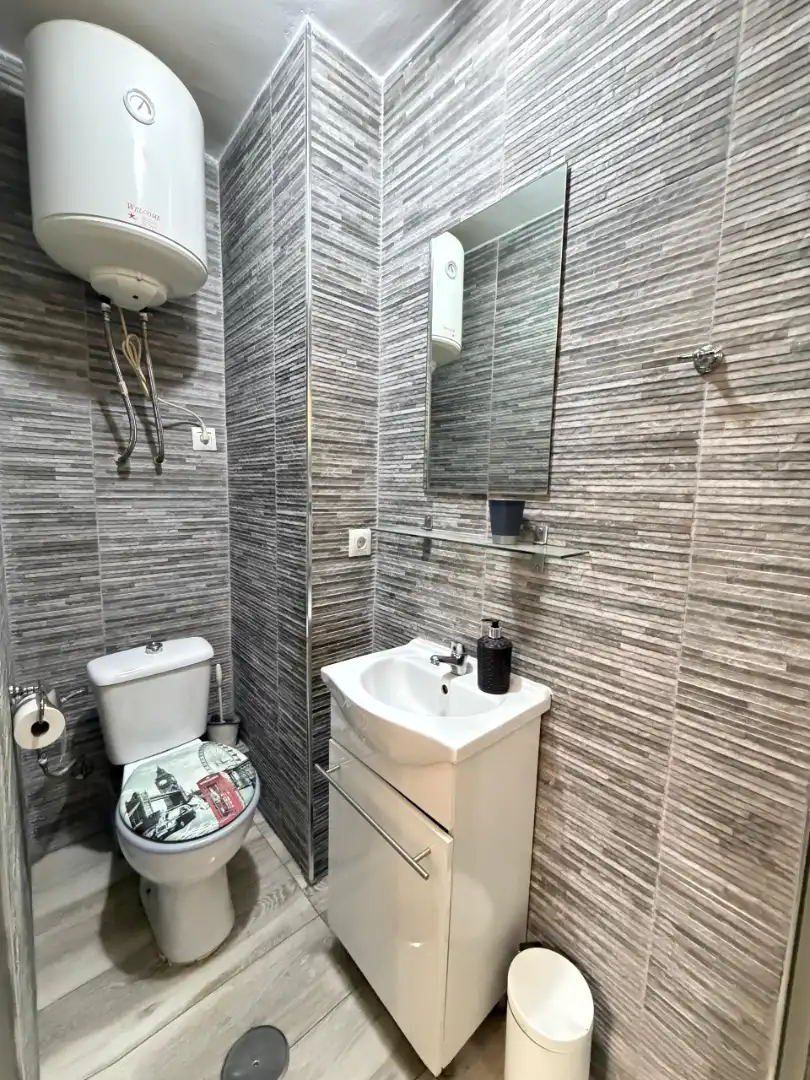 Badezimmer von Wohnung zum Verkauf in Benalmádena mit Klimaanlage, Terrasse und Möbliert