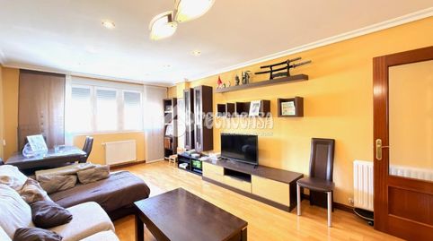 Foto 2 de Piso en venta en C. de Francisco Suay, San Fernando - Carretera de Valencia, Cuenca Capital