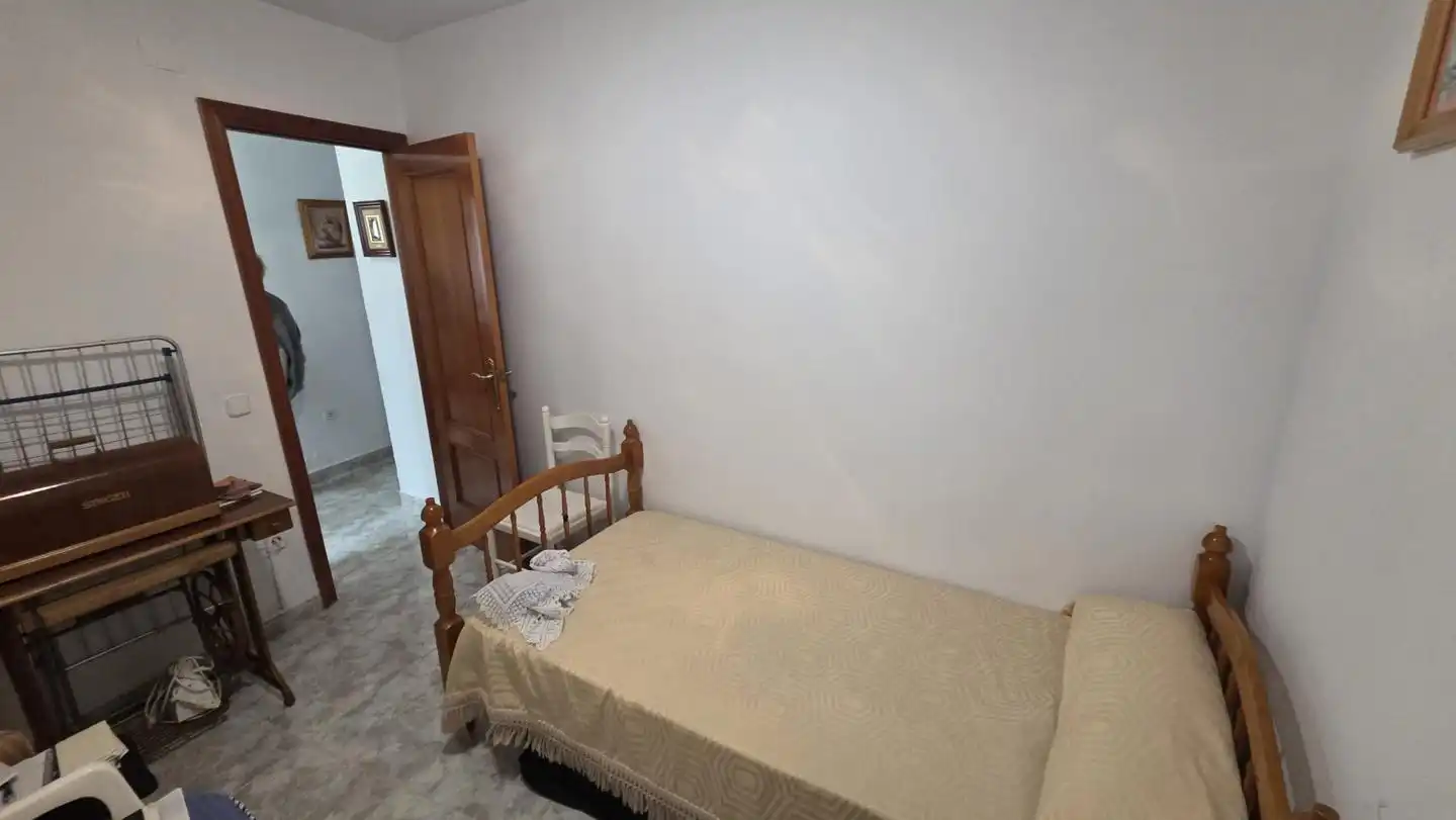 Bedroom of Houses for sale in El Hito   with Heating and Furnished