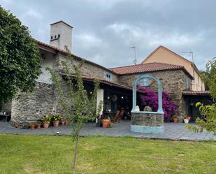 Vista exterior de Casa adosada en venda en Narón amb Terrassa, Piscina i Balcó