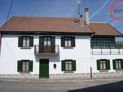 Vista exterior de Casa adosada en venda en Auritz / Burguete amb Calefacció