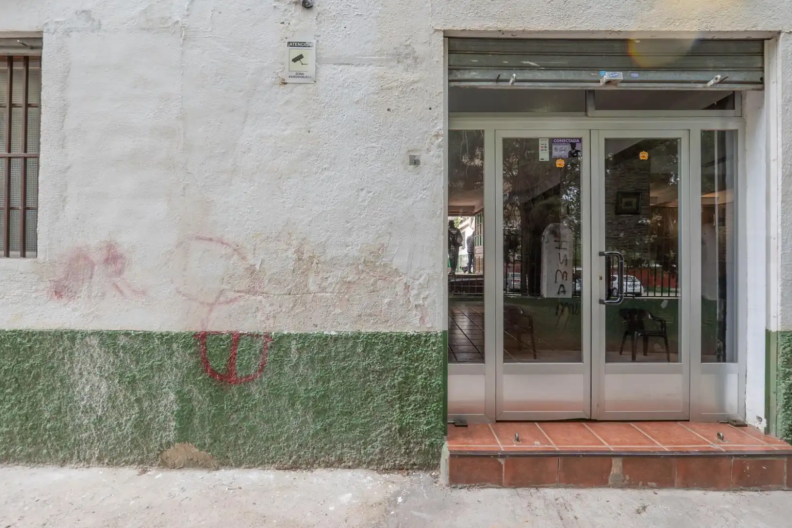 Außenansicht von Geschaftsraum zum Verkauf in Granada