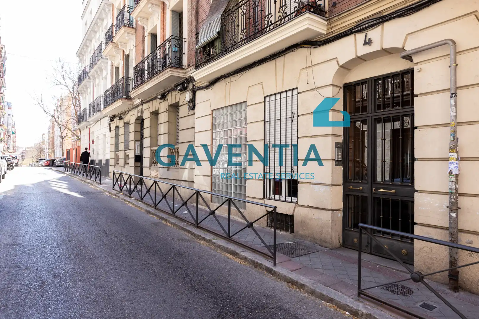 Vista exterior de Piso en venta en Madrid con Aire acondicionado y Amueblado