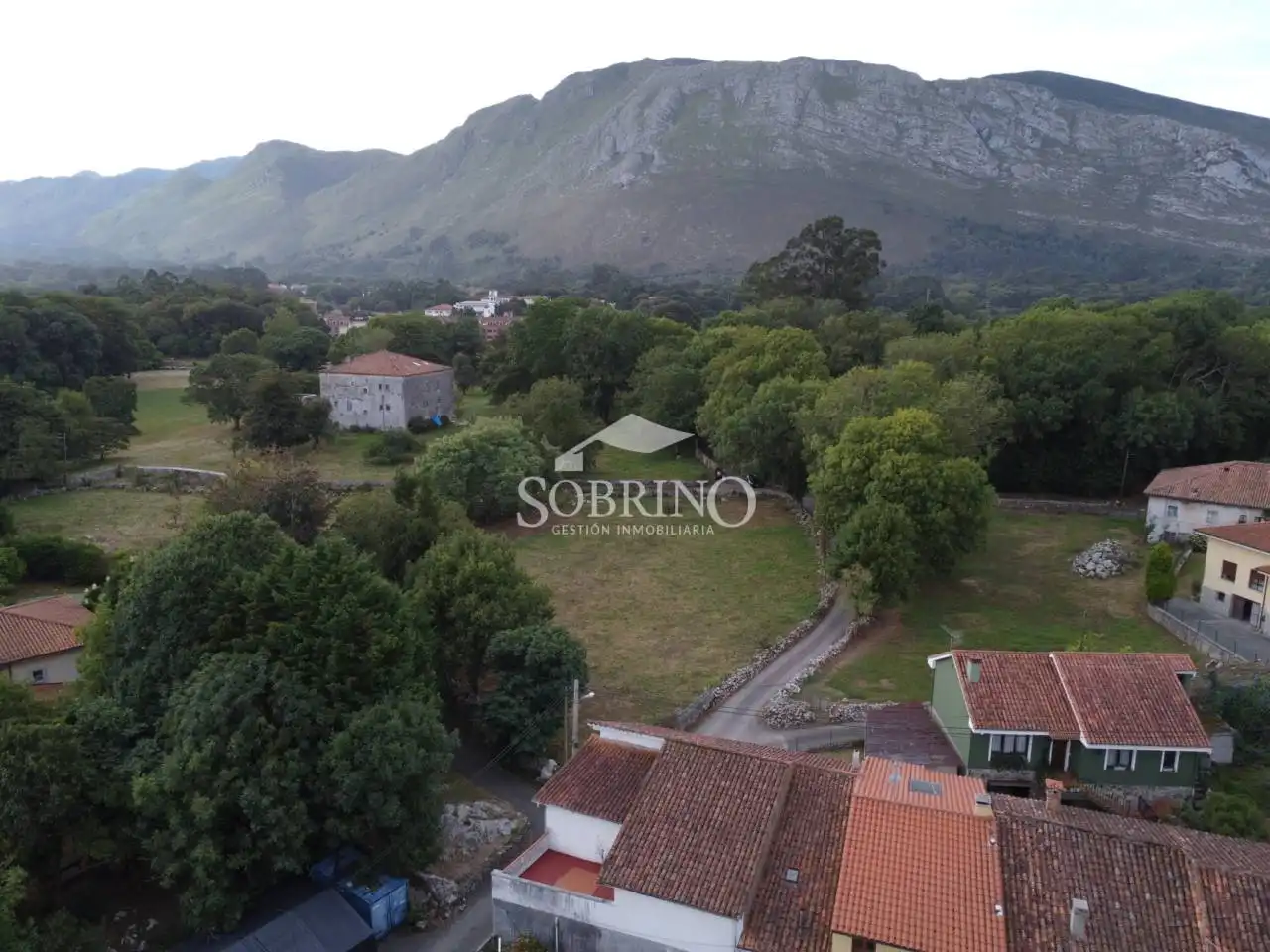 Residential zum Verkauf in Llanes