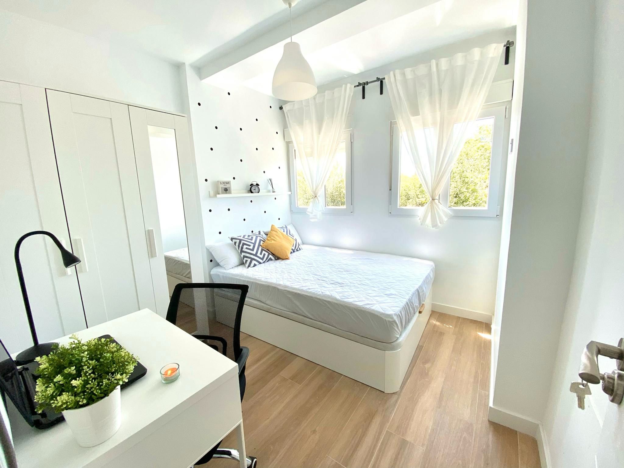 Bedroom of Flat to share in Getafe  with Air Conditioner, Heating and Furnished