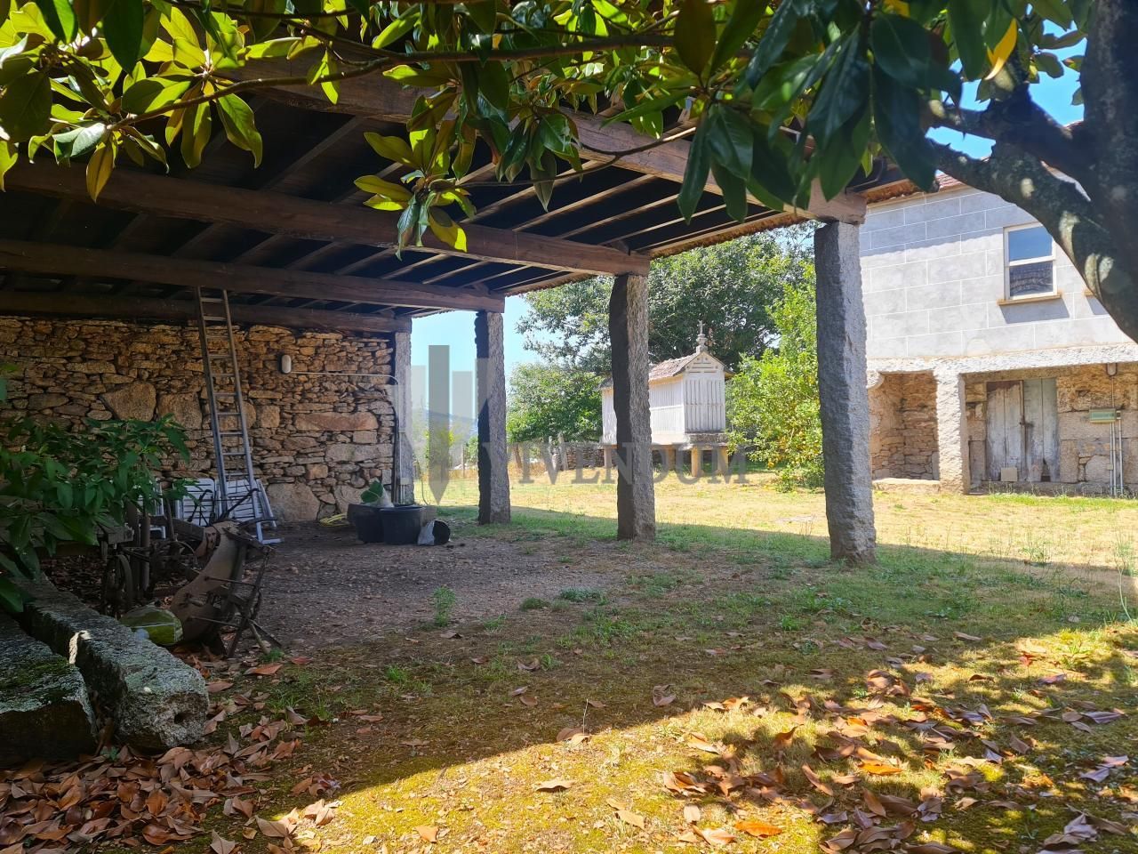 House or chalet for sale in Tui  with Private garden