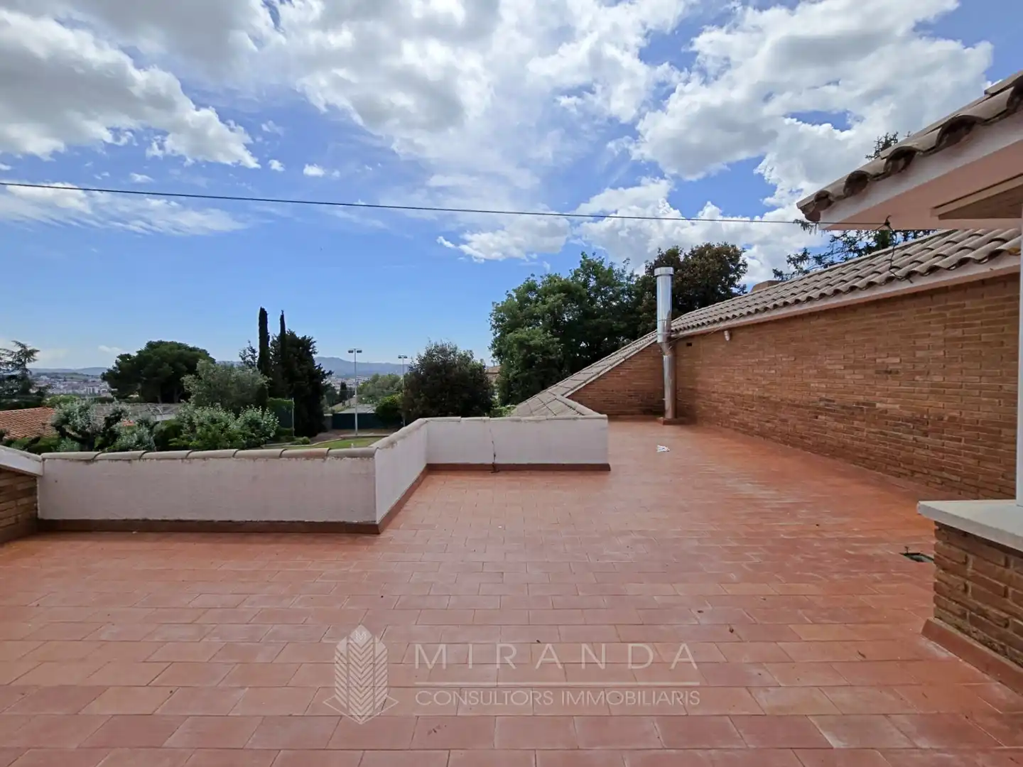 Garden of Houses for sale in Canovelles  with Air Conditioner, Heating and Private garden