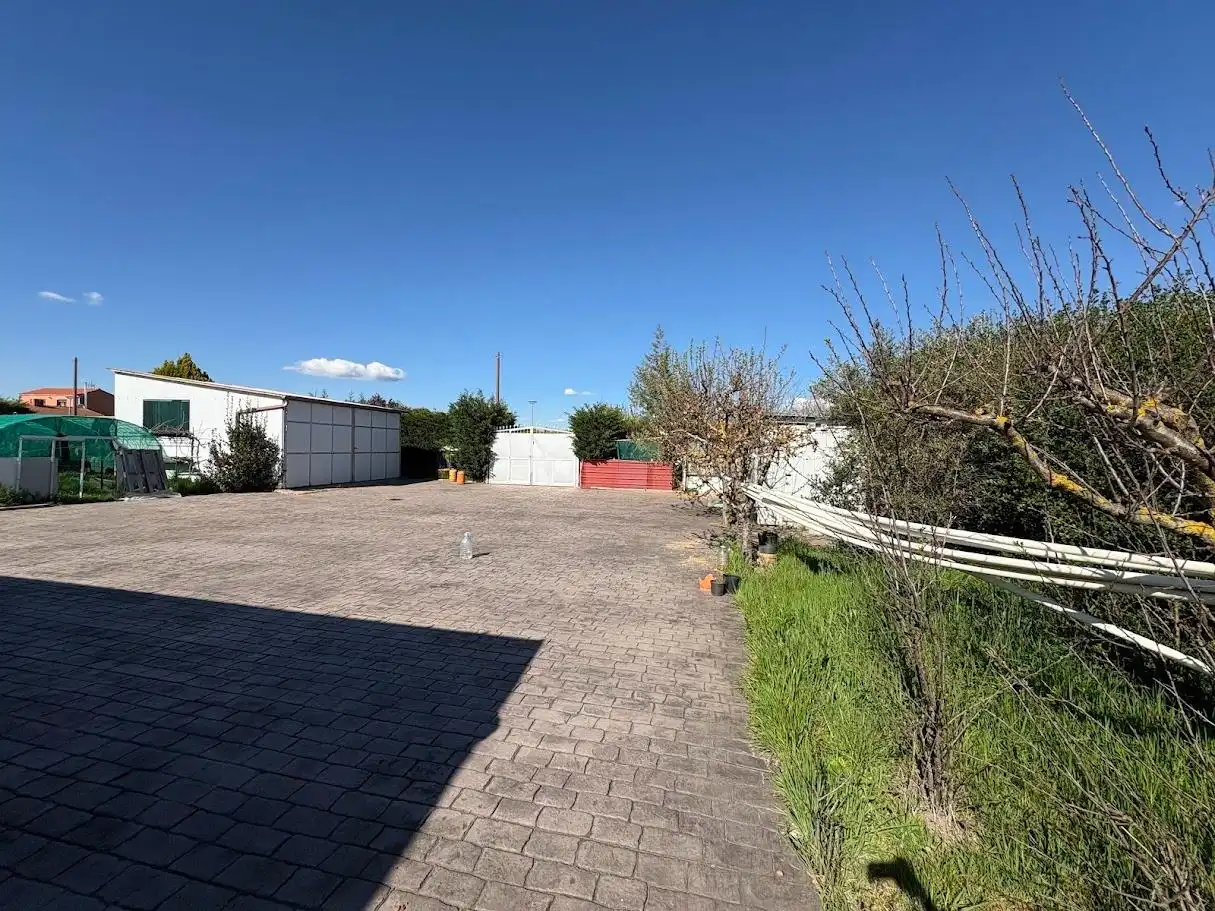 Finca rústica en venta en Cubillas de Santa Marta con Calefacción, Jardín privado y Terraza