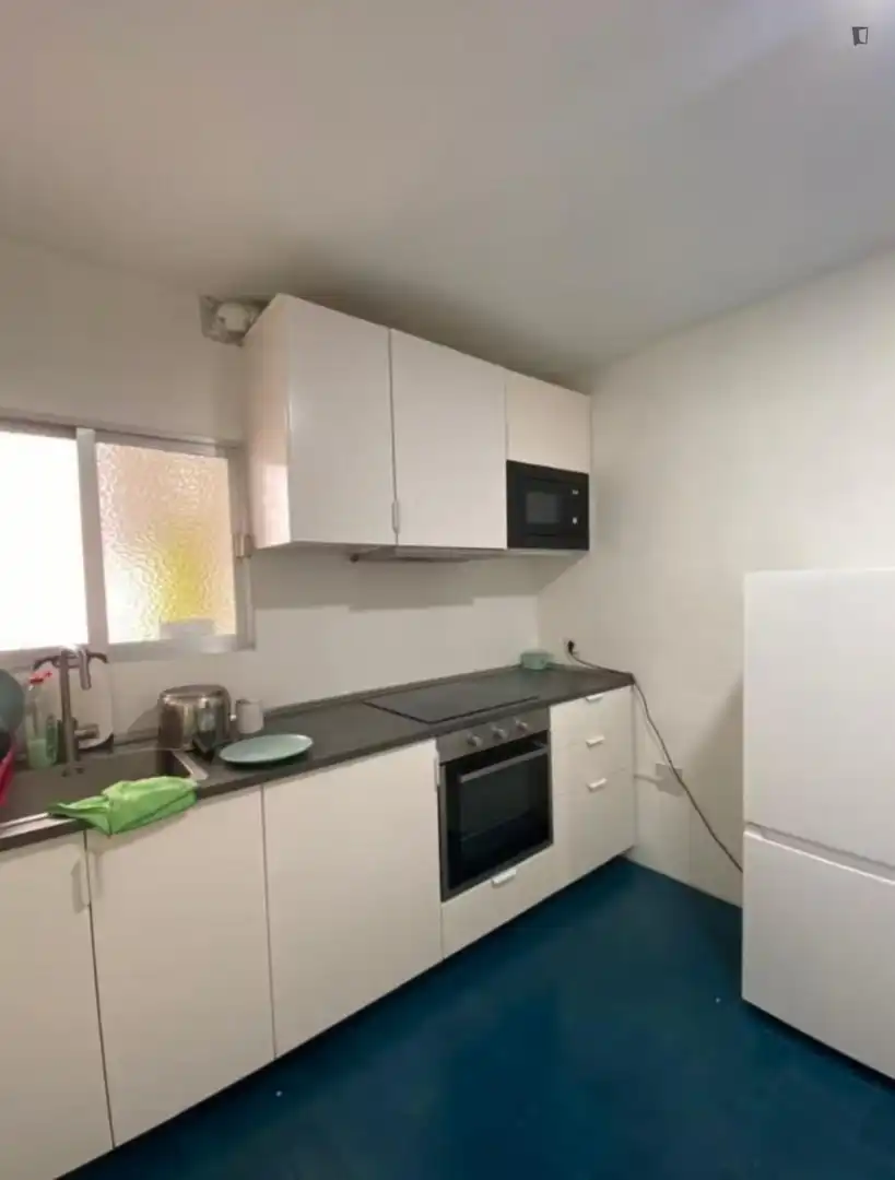 Habitación en Ensanche - Parque del Oeste