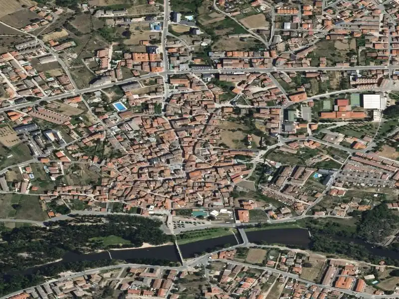 Flat for sale in Navaluenga