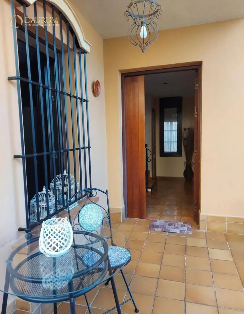 Casa o xalet en venda en Coria del Río amb Aire condicionat, Terrassa i Traster