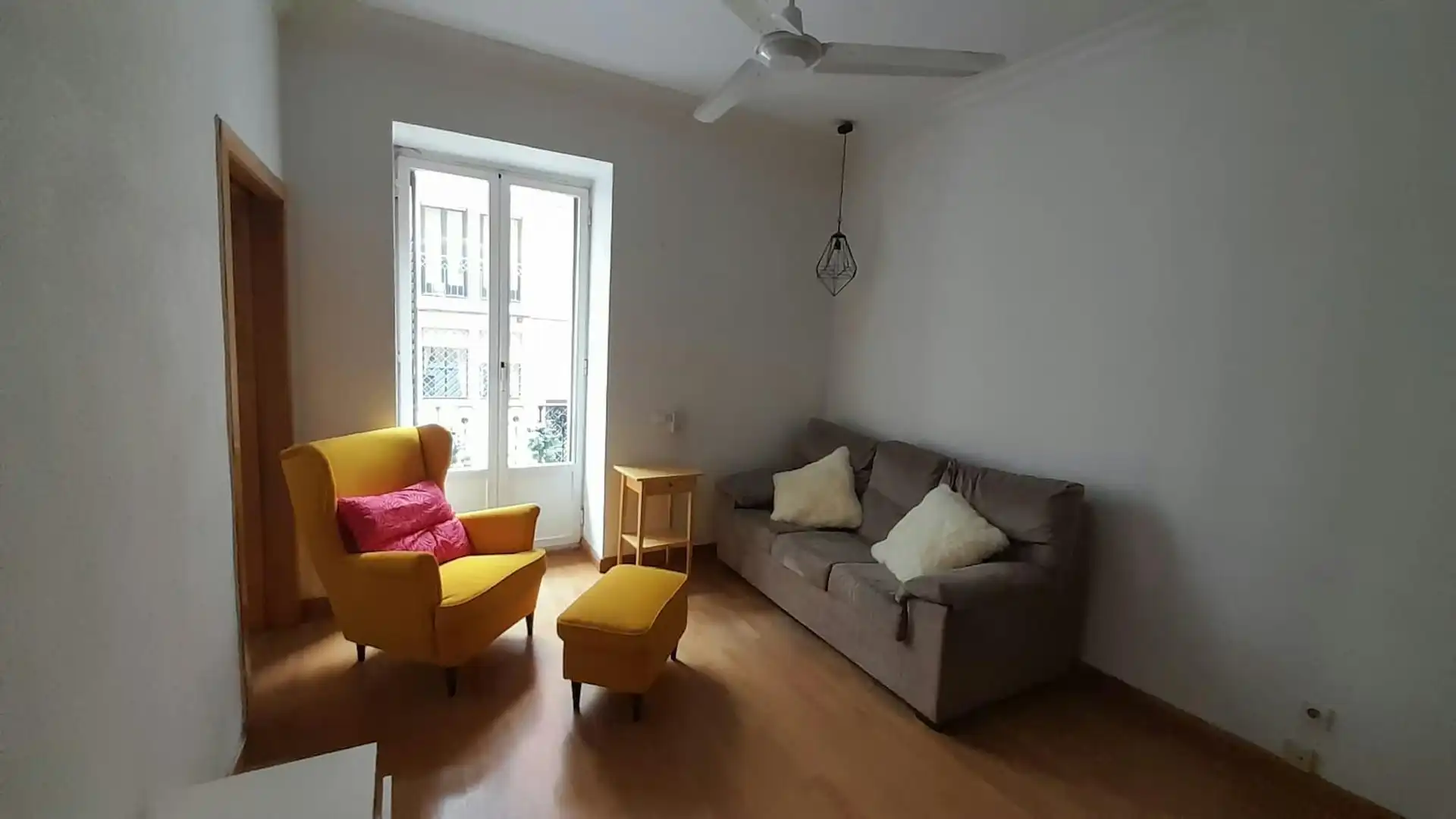 Wohnzimmer von Wohnung zur Miete in Madrid mit Klimaanlage, Heizung und Möbliert