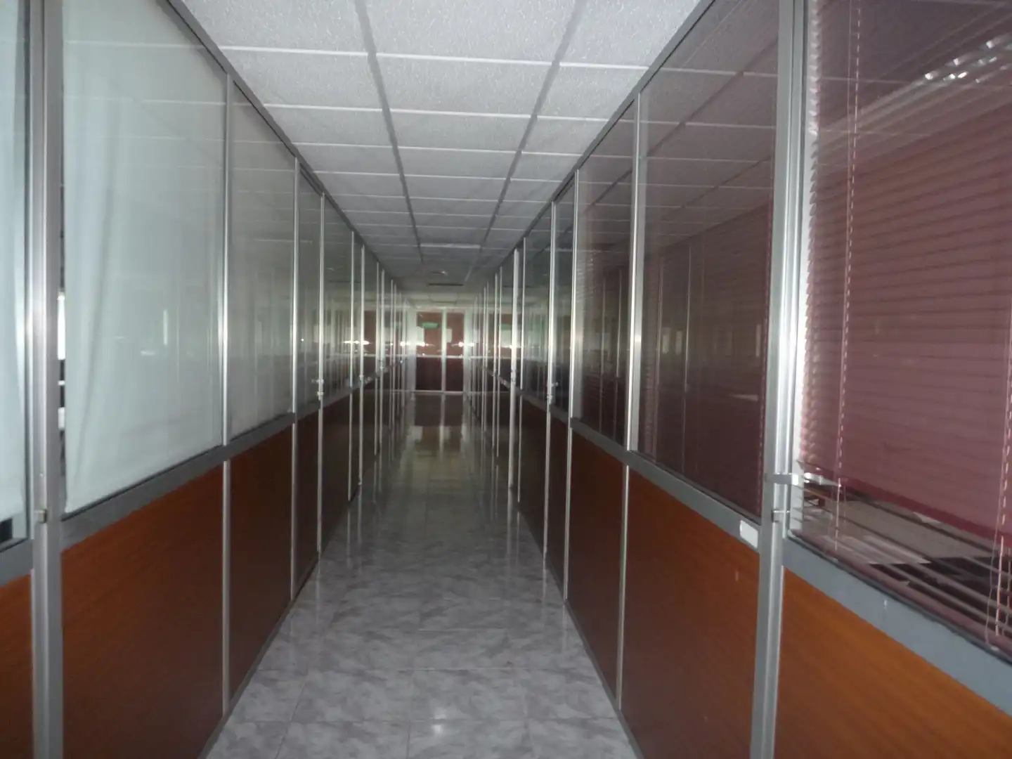 Nave industrial de alquiler en Santander