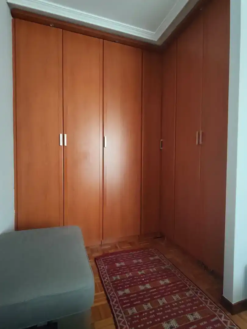 Dormitori de Casa o xalet en venda en Oroso amb Jardí privat, Parquet i Forn