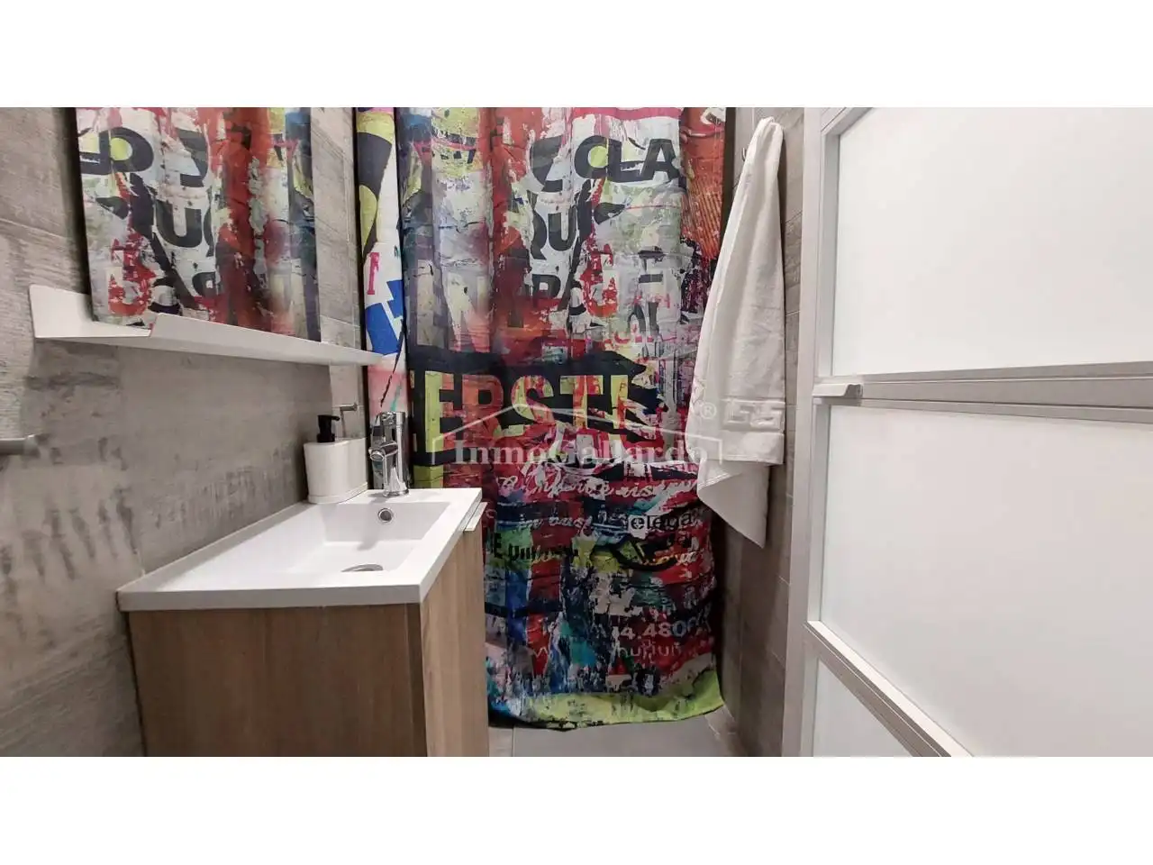 Baño de Estudio en venta en Málaga con Aire acondicionado y Amueblado