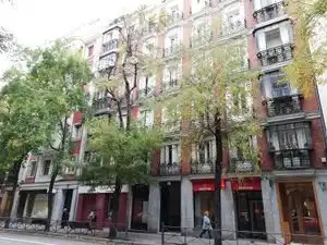 Vista exterior de Apartament de lloguer en Madrid amb Calefacció i Rentadora