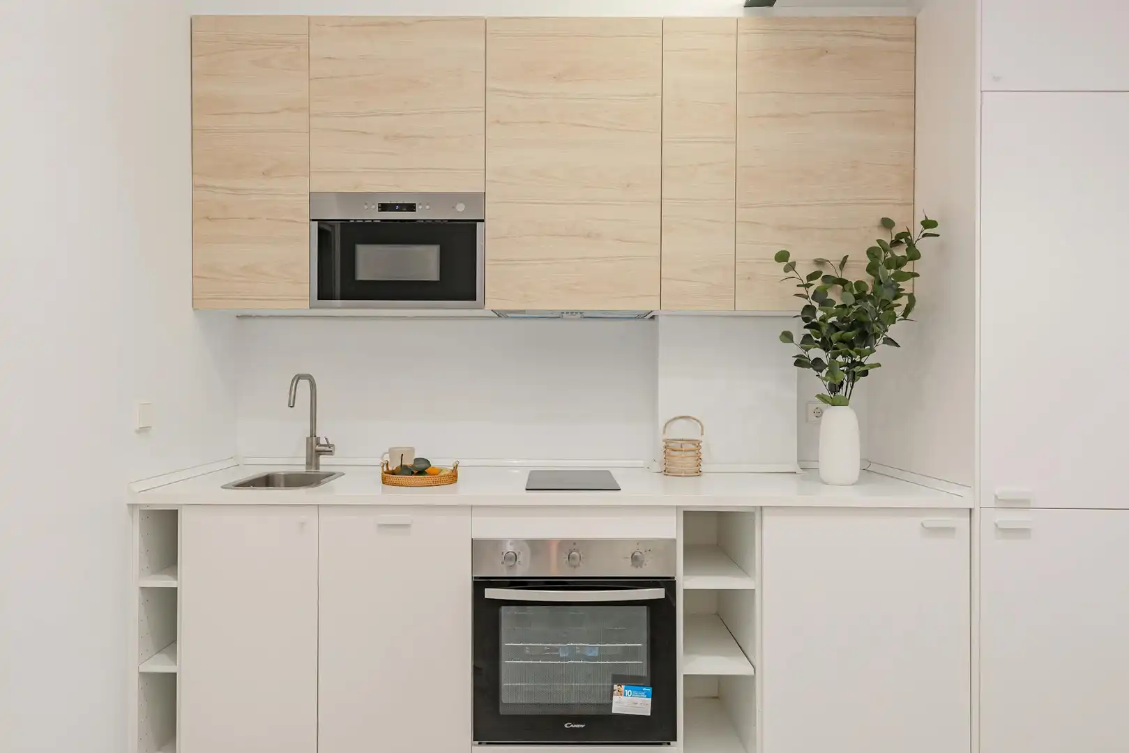 Kitchen of Flat for rent in Madrid  with Air Conditioner, Heating and Furnished