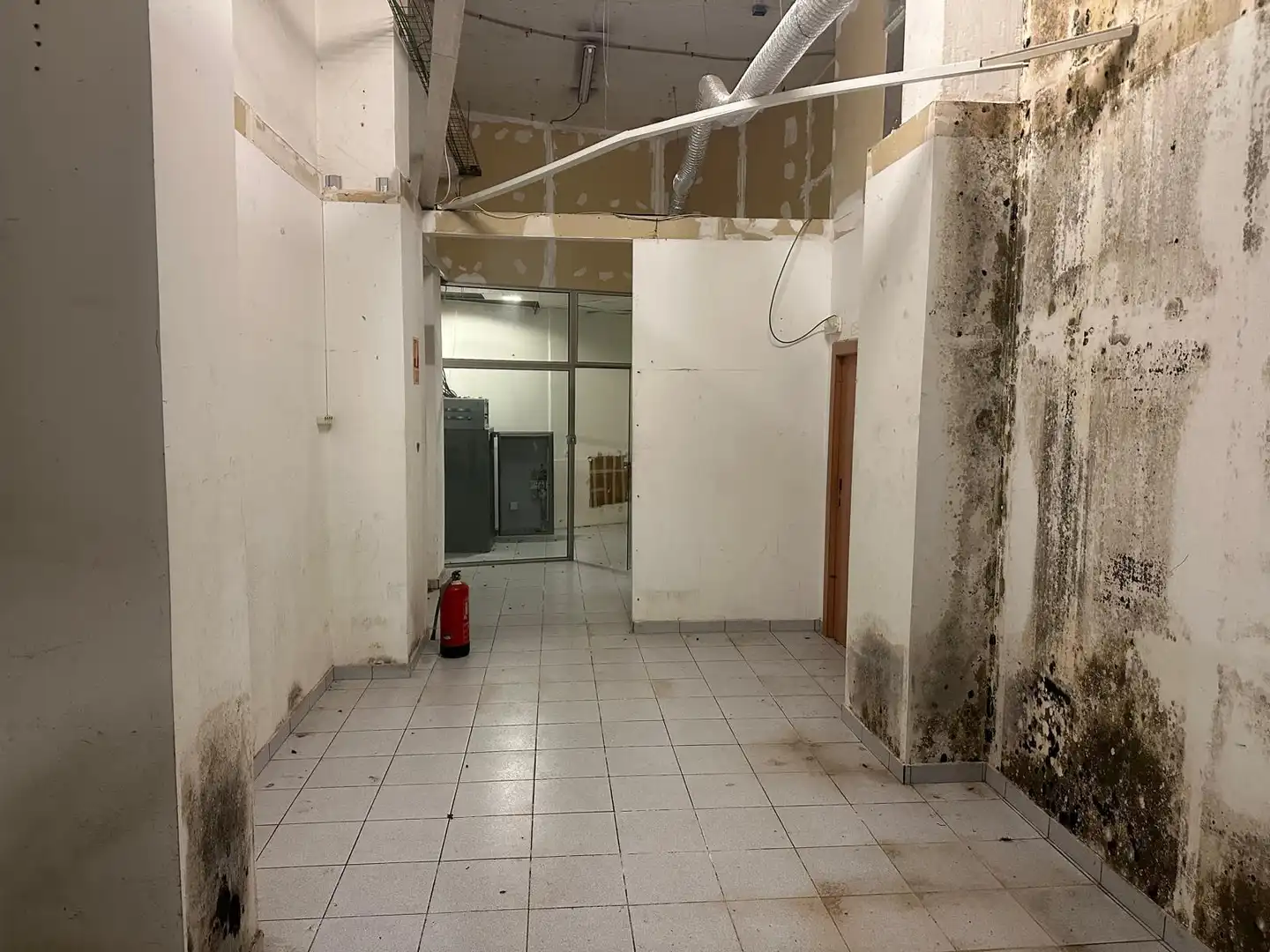 Local en venta en Badalona