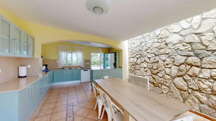 Cuina de Casa o xalet en venda en L'Ametlla de Mar  amb Aire condicionat, Jardí privat i Terrassa