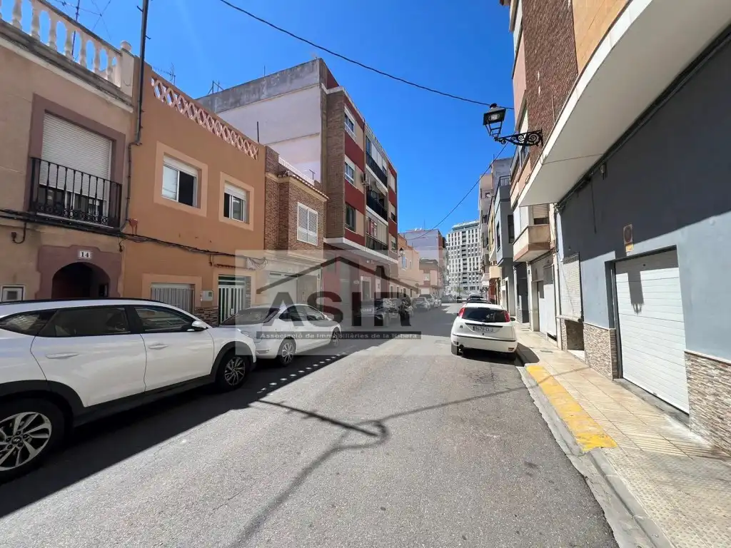 Vista exterior de Garaje en venta en Alzira